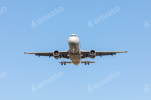 Preview: Flying Plane in the sky