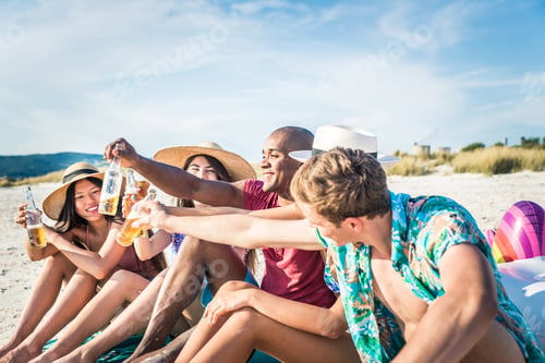 Preview: Friends having fun on the beach