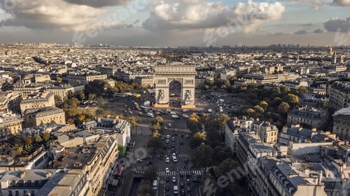 Preview: Aerial view of Triumphal Arch in Paris