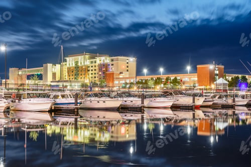 Preview: Erie, Pennsylvania, USA on the Water