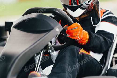 Preview: Woman driving go-cart