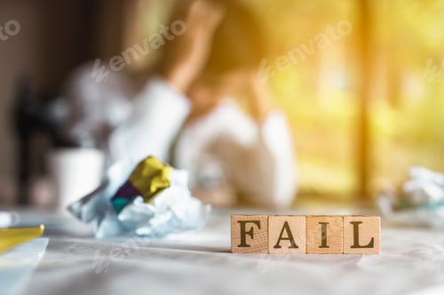 Preview: The office worker holds his head and is thinking of entering a meeting to propose a new project