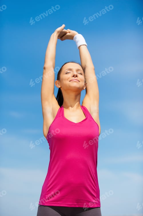 Preview: Sporty woman.