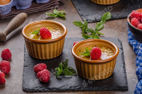 Preview: Delicious creme brulee