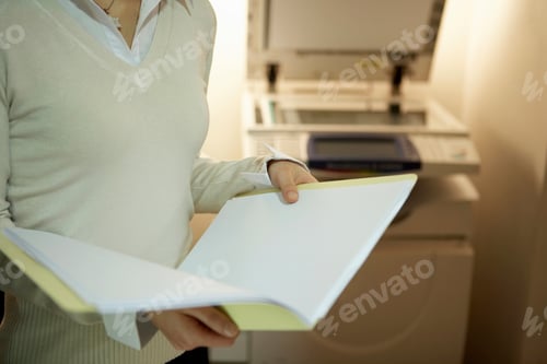 Preview: Young Woman Standing In Office