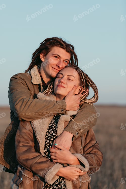 Preview: Cute couple