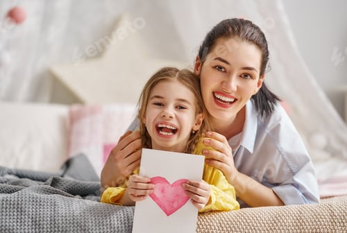 Preview: daughter is congratulating mom