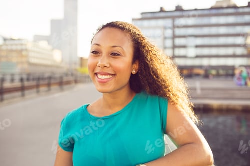 Preview: Businesswoman smiling