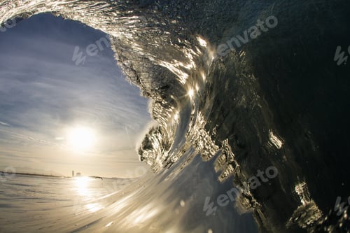 Preview: Barrelling wave, Hawaii, USA