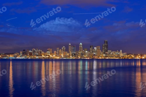 Preview: 48563,Seattle Skyline from the Water at Night