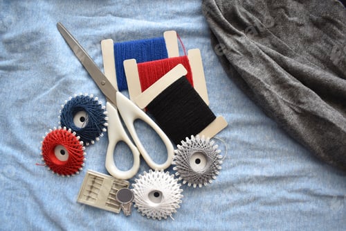 Preview: Sewing tools on clothes.
