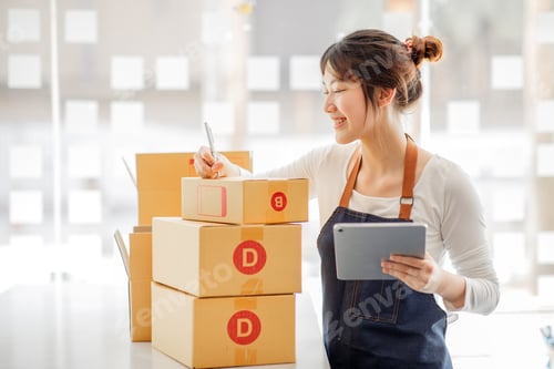 Preview: SME entrepreneur Small business entrepreneurs Online selling ideas,Happy Young Asian business owner