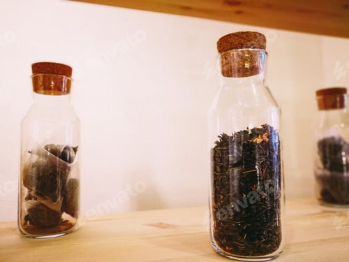 Preview: Various tea bags in bottles on display at the cafe.