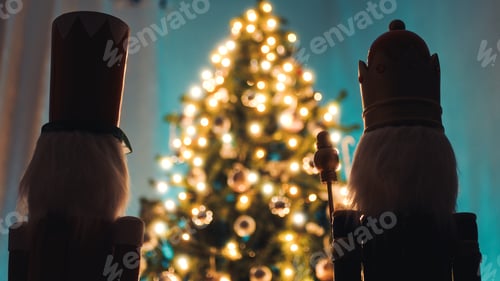 Preview: Silhouette of Nutcracke near christmas tree