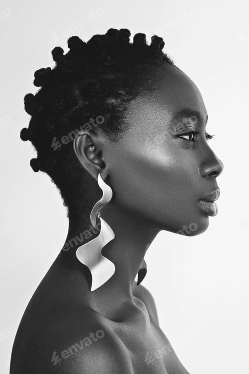 Preview: Beautiful black girl with big earrings