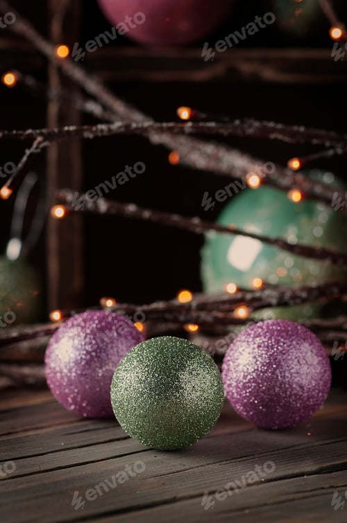 Preview: Christmas decor on the vintege table