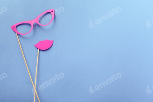 Preview: Paper props for holidays and parties
