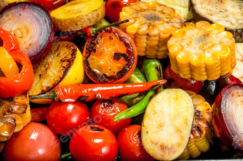 Preview: Different grilled vegetables with herbs and spices.