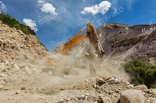 Preview: Road construction in Himalayas