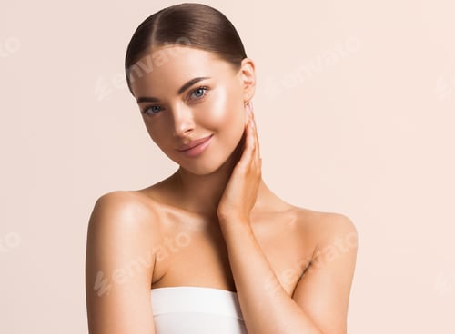 Preview: Female Portrait Happy smile woman natural cosmetic make up
