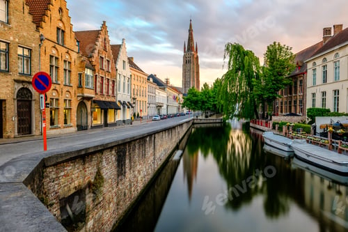 Preview: Bruges cityscape with Church of Our Lady