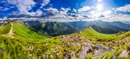 Preview: Panorama of Tatra Mountains peaks in sunny day