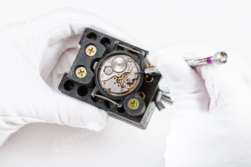 Preview: repairing of mechanical watch with screwdriver