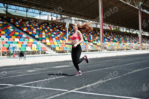 Preview: Fitness sporty girl in sportswear