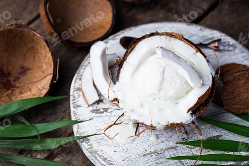 Preview: Coconut dessert with ice cream