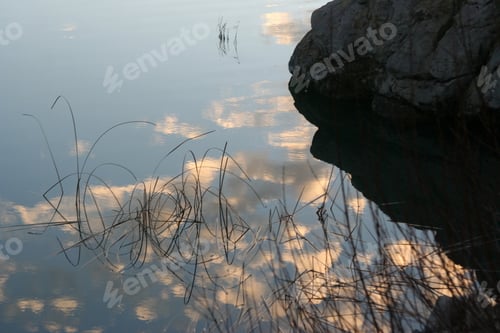 Preview: Lake view.