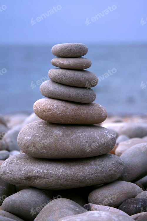 Preview: stone pyramid