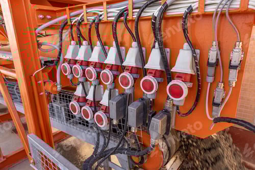 Preview: Industrial sockets and plug