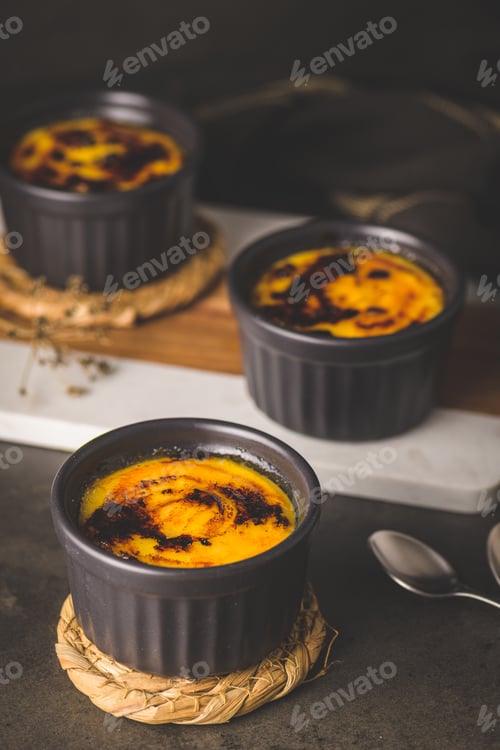 Preview: Bowls with Creme brulee