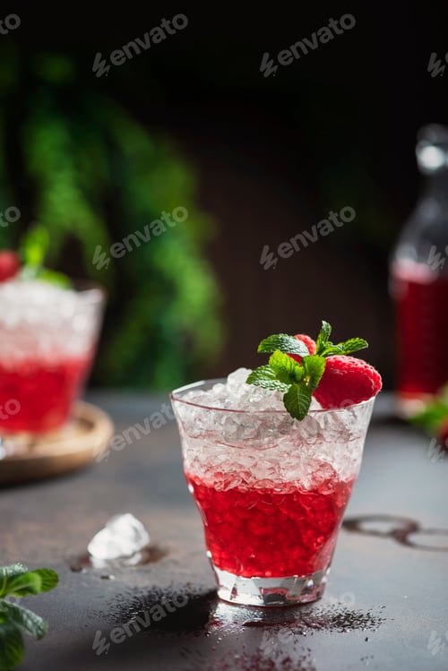 Preview: Gradient red cocktail