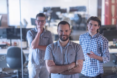 Preview: start up business team