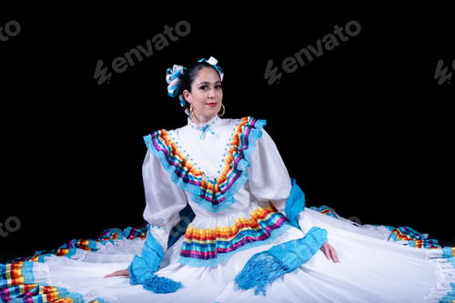 Preview: Latin woman dressed in a dress from Jalisco Mexico,