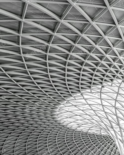 Preview: Greyscale of modern architecture under the lights - a cool picture for backgrounds and wallpapers
