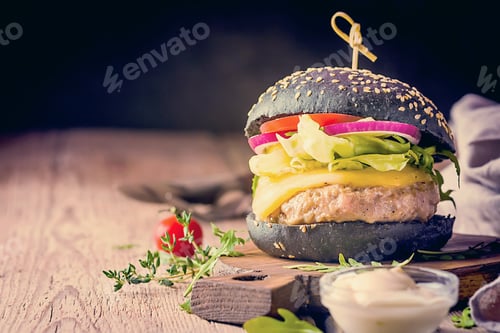Preview: Classic beef burger