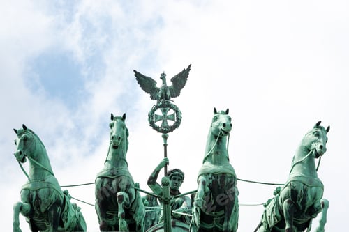 Preview: Sculptures at the top of the Brandenburg Gate in Berlin, Germany