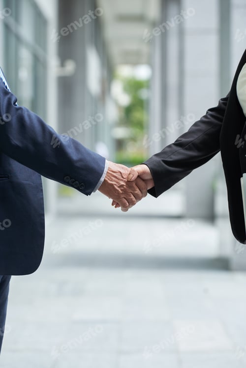 Preview: Senior Entrepreneurs Confirming Deal