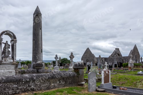 Preview: Kilmacduagh Monastery and Round Tower - Ireland