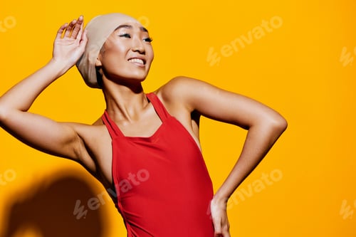 Preview: Woman yellow emotion lifestyle surprised portrait trendy fashion smile beauty red