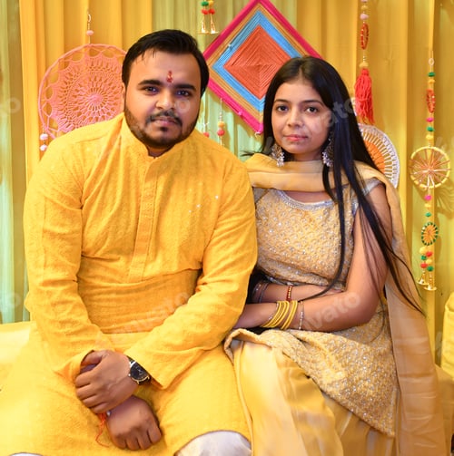 Preview: Brother and sister wearing traditional dress in Haldi ceremony