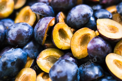 Preview: Sliced Blue Plums