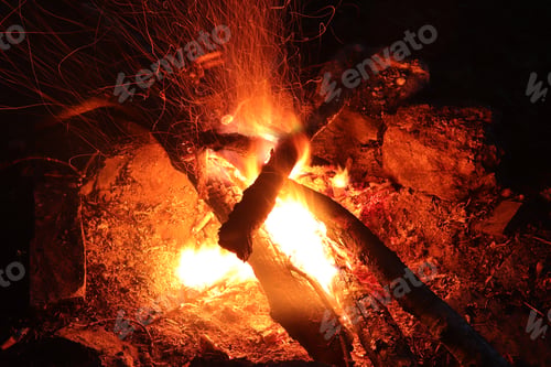 Preview: Camp fire - fie and flames - long exposure