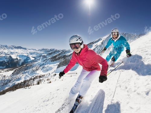 Preview: Austria, Salzburg, Young couple skiing on mountain