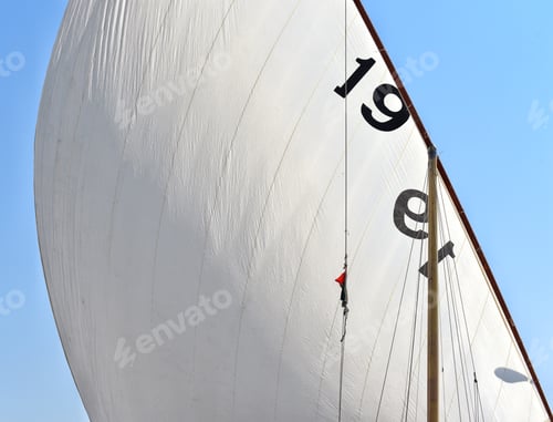 Preview: Traditional Dhow Sail