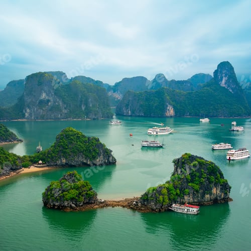 Preview: Ha Long Bay, South China Sea, Vietnam