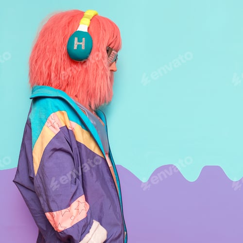 Preview: DJ Vintage Disco Lady. Rave style. Let's go back to the past