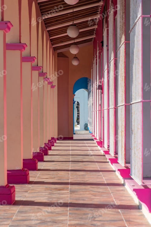 Preview: facade of multicolored arches Tlacotalpan Mexico
